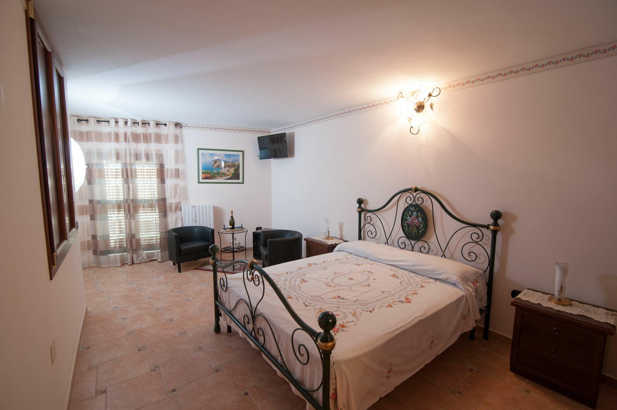 Bed and Breakfast La Stella Del Sud Виетри Экстерьер фото